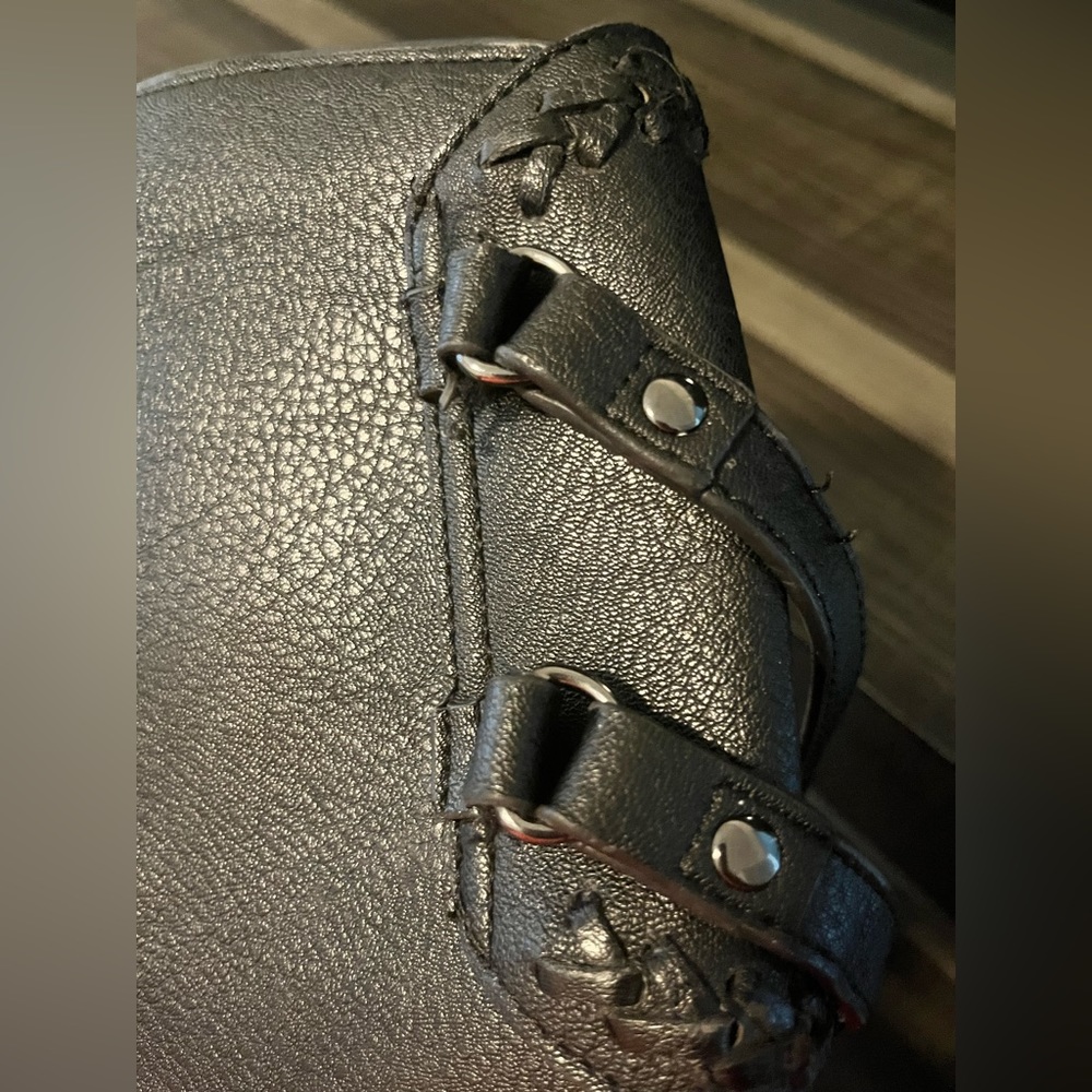 Bcbgeneration Smooth Black Leather Crossbody Purs… - image 8